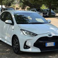 TOYOTA Yaris 1.5 Hybrid 5 porte Trend RETROCAME