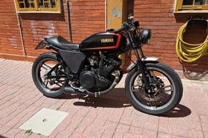 Yamaha XS400 Cafè Racer