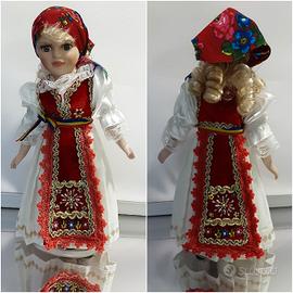 Bambola originale Romania