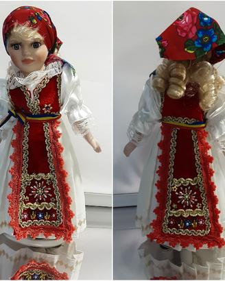 Bambola originale Romania