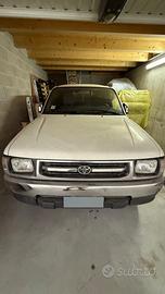 Toyota Hilux 2.4 TD 4x4 Extra Cab SR5 - Anno 1999
