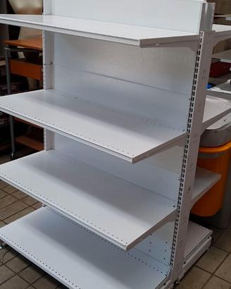 scaffali per negozio 
