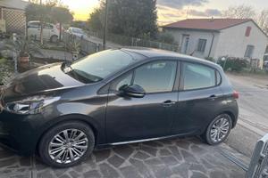 Peugeot 208 Pure Tech 82 5p Allure Benzina/GPL