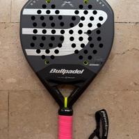 Bullpadel XPLO CMF 2026