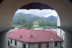 5 LOCALI A ADRARA SAN MARTINO