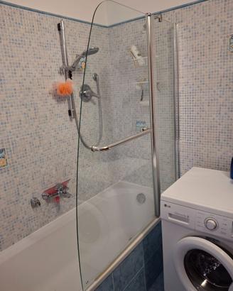 Parete sopravasca da bagno in vetro