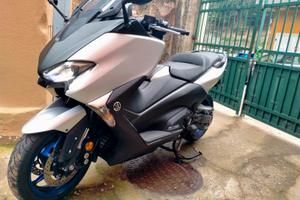 Yamaha TMAX 530 SX 2017 - 14.000 km
