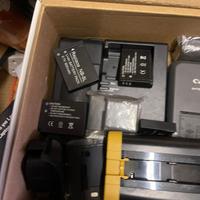 Batterie e caricatori canon 5d  9d  mack 3 vari