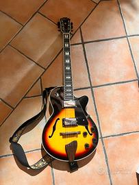 Chitarra semiacustica