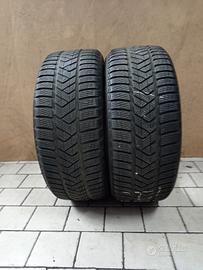 Gomme invernali usate 225 45 18 (2 pezzi)