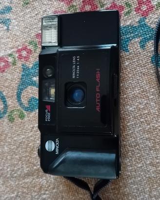 Macchina fotografica 35mm Minolta