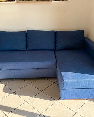 Divano letto con penisola e contenitore