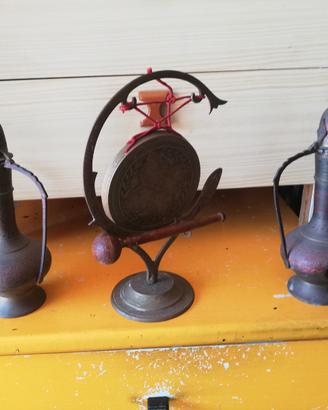 Teiera turca in bronzo e gong