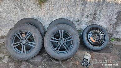 Cerchi e gomme invernali Mazda 225/65/17