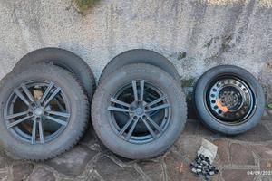 Cerchi e gomme invernali Mazda 225/65/17