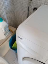 Lavatrice tenuta benissimo della Beko