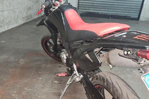 motard Malaguti X3M motore yamaha