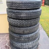 Pneumatici 4.50-19 7.50R20 9R22.5 8.25R20  9.00R20