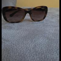 occhiali da sole vogue