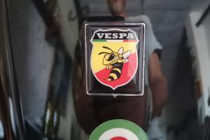 vespa GTS 250