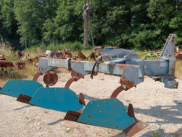 Aratro Giorgi trivomere