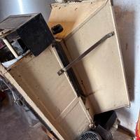 Gramola pigiatrice per uva