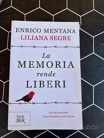 “La menoria rende liberi”