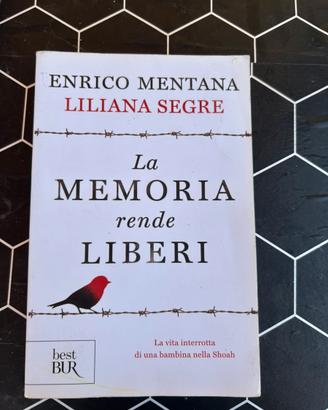 “La menoria rende liberi”