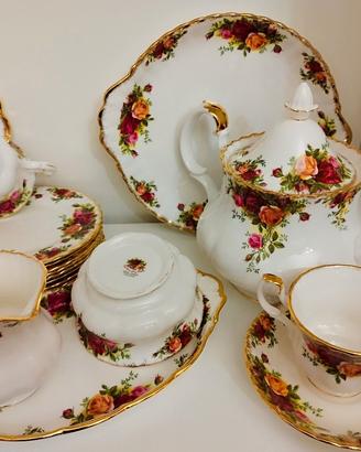 Teiera Formato Grande Royal Albert Old County 🌹🌹