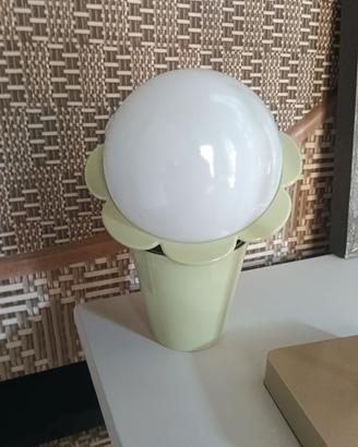 Lampada da tavolo Daisy Qeeboo