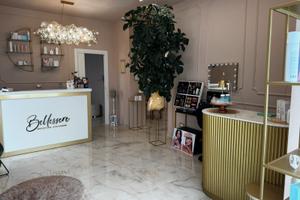 Attività di estetica avanzata