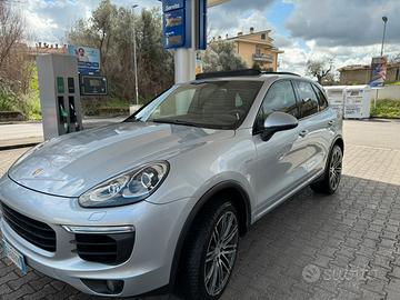 Porche cayenne 3.0 2015