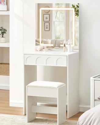 Vanity postazione make-up con specchio luce led