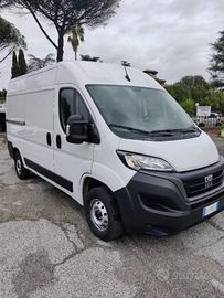 FIAT Ducato 35 2.2 Mjt 140CV PLM-TA Furgone++47.