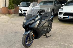 Yamaha T Max 560