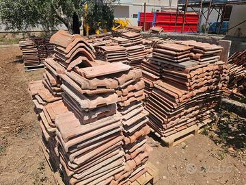 Stock tegole marsigliesi usate