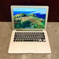 MacBook Air 13 Pollici del 2014 con MacOs Sonoma