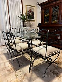 Tavolo con sedie inferro battuto