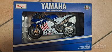 Modellino Maisto Yamaha Factoy  Valentino Rossi