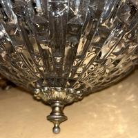 Lampadario vintage a globo in vetro rigato