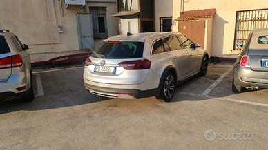 Opel Insigna Country Tourer 