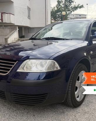 VOLKSWAGEN Passat 1�/2�/3�/4� Passat 1.6i cat CLX