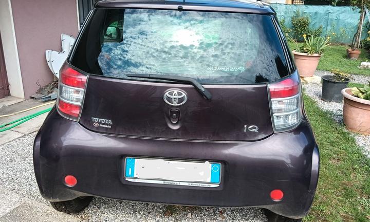 Toyota IQ 1.0 automatica