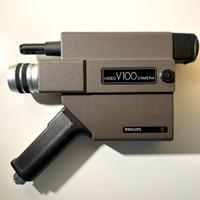 Vintage Philips V100 VTR videocamera