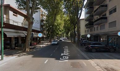 Negozio ufficio in centro Mestre con posto auto