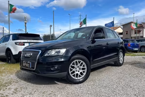 AUDI - Q5 - 2.0 TDI quattro S tronic Business