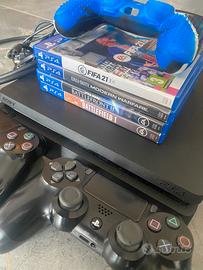 PlayStation 4 Slim 1T con due controller