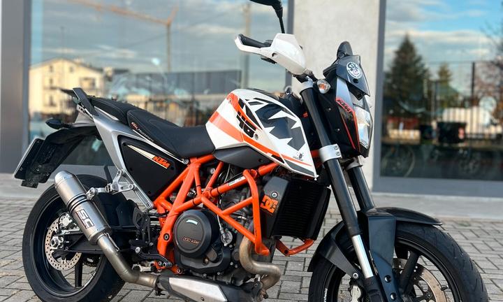 KTM DUKE 690 ACCESSORI+CONSEGNA ITALIA