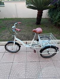 BICI A TRE RUOTE CON CESTINO