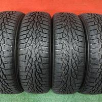165 60 15 Gomme Invernali 95% Nokian 165 60R15